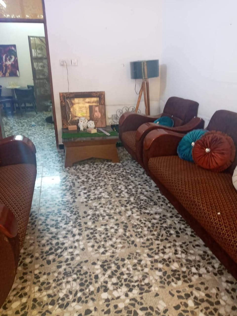 🔴بيت للبيع بسعر مناسب🔴
▫️الزعفرانية - زراعي الزوراء
▫️المساحة ١٠٠ متر - الواجهة ٥ النزال ٢٠
▫️بناء جديد
🔹️رقم صاحب العقار مباشر: ***********
