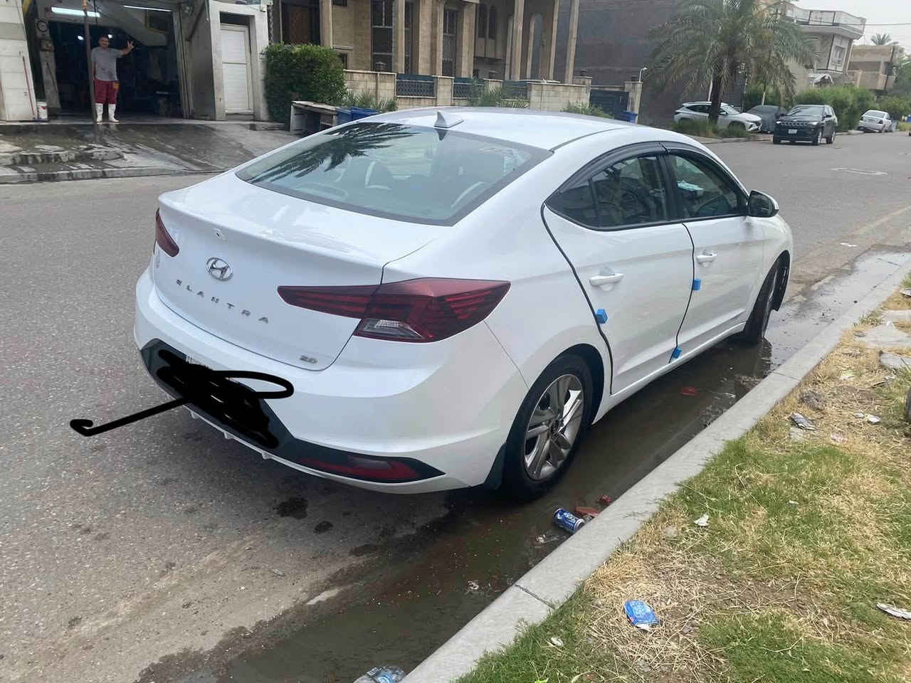 السلام عليكم مستعجل على البيع
النترا موديل 2020 لون ابيض 

المواصفات:

تحديد مسار

تحكم استيرن 

ثلاث وضعيات قيادة 

Sport-Smart-Normal

مكينه 2000دوش

تبريد ثلج

السياره بحياته مشامه البانزين العادي

السياره بيه قطعتين صبغ البنيد و الجاملغ عكس السايق الباقي كفاله صور الحادث مرفقه داخل المنشور 

مكان السياره بغداد 

                                                                  ***********
