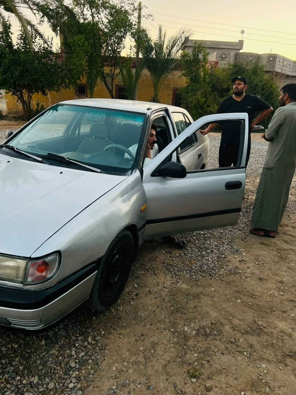 نيسان سني 1992 رقم كركوك سنويه 28 بطاقة بانزين  السياره حلوه مال جناي  مصبوغه حزام بيه ضربه جاملغ ايمن أمامي تبريد بلادي عاطل عايزه كمبريسر السعر 30
مكان السيارة العباسي 
‏‪***********‬‏
نيسان سني 1992 رقم كركوك سنويه 28 بطاقة بانزين   محرك 16 السياره حلوه مال جناي  مصبوغه حزام بيه ضربه جاملغ ايمن أمامي تبريد بلادي عاطل عايزه كمبريسر السعر 30

