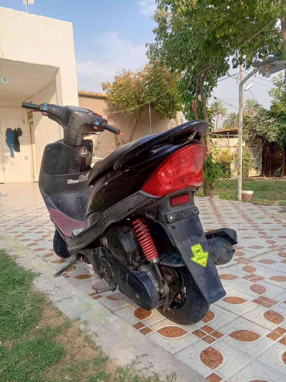 سلام عليكم دراجه ماكس عدله للبيع 55 السعر 450وبيهه مجال مكان حله حي الجزائر ***********
