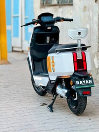 ✋🏻للبيع دراجه شحن 🛵نوع ريان وحش الكون موديل2025 استخدام قليل  6 بطاريا...