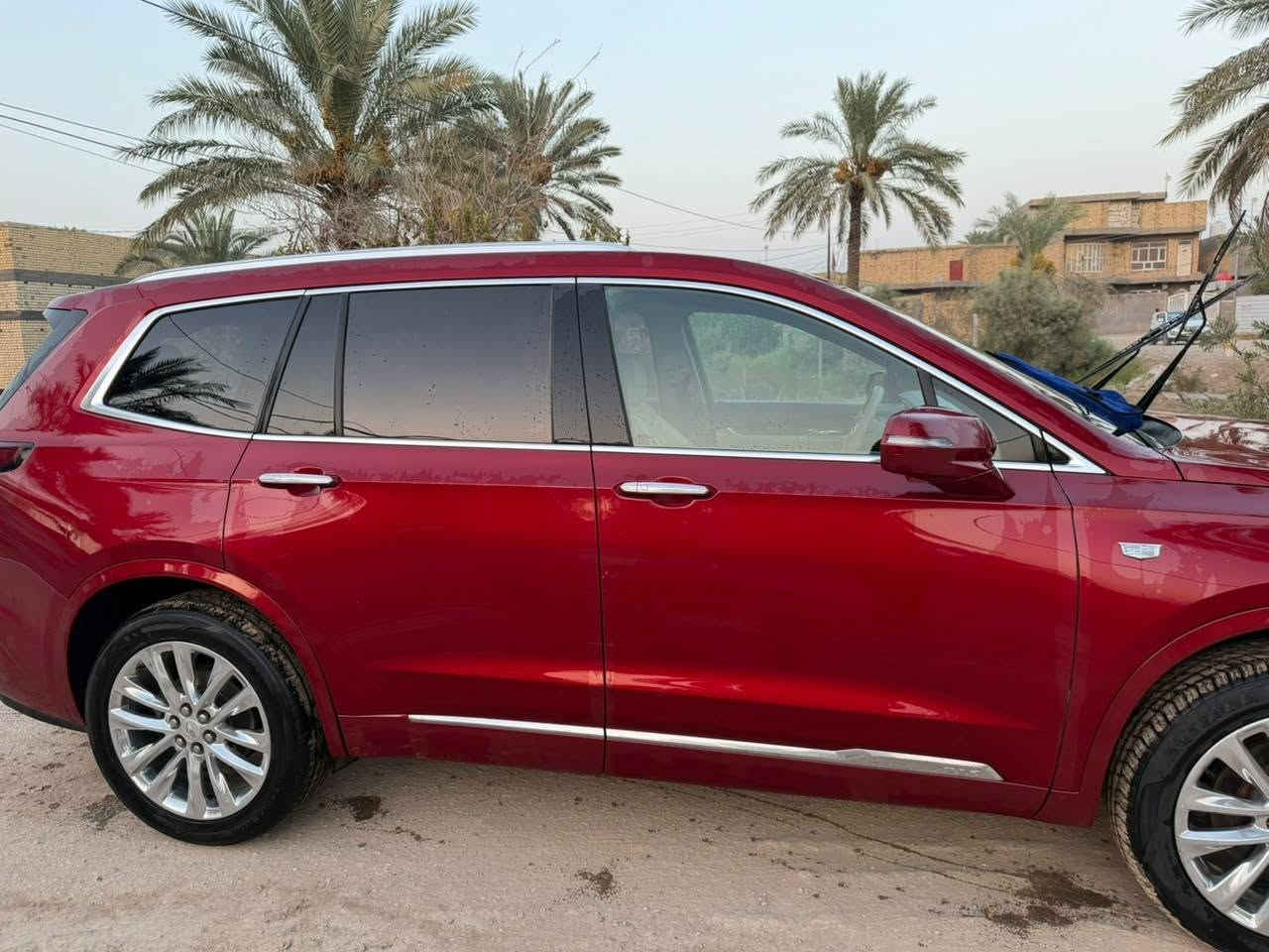 السلام عليكم
كاديلاك xt6 موديل ٢٠٢٠ حادثه نص الجنه وشويه من الجاملغ مواصفات فول الفول سياره جديده جدآ مناقصها شي مكان السياره حله السعر ٢٧٥ بيه مجال 
***********
