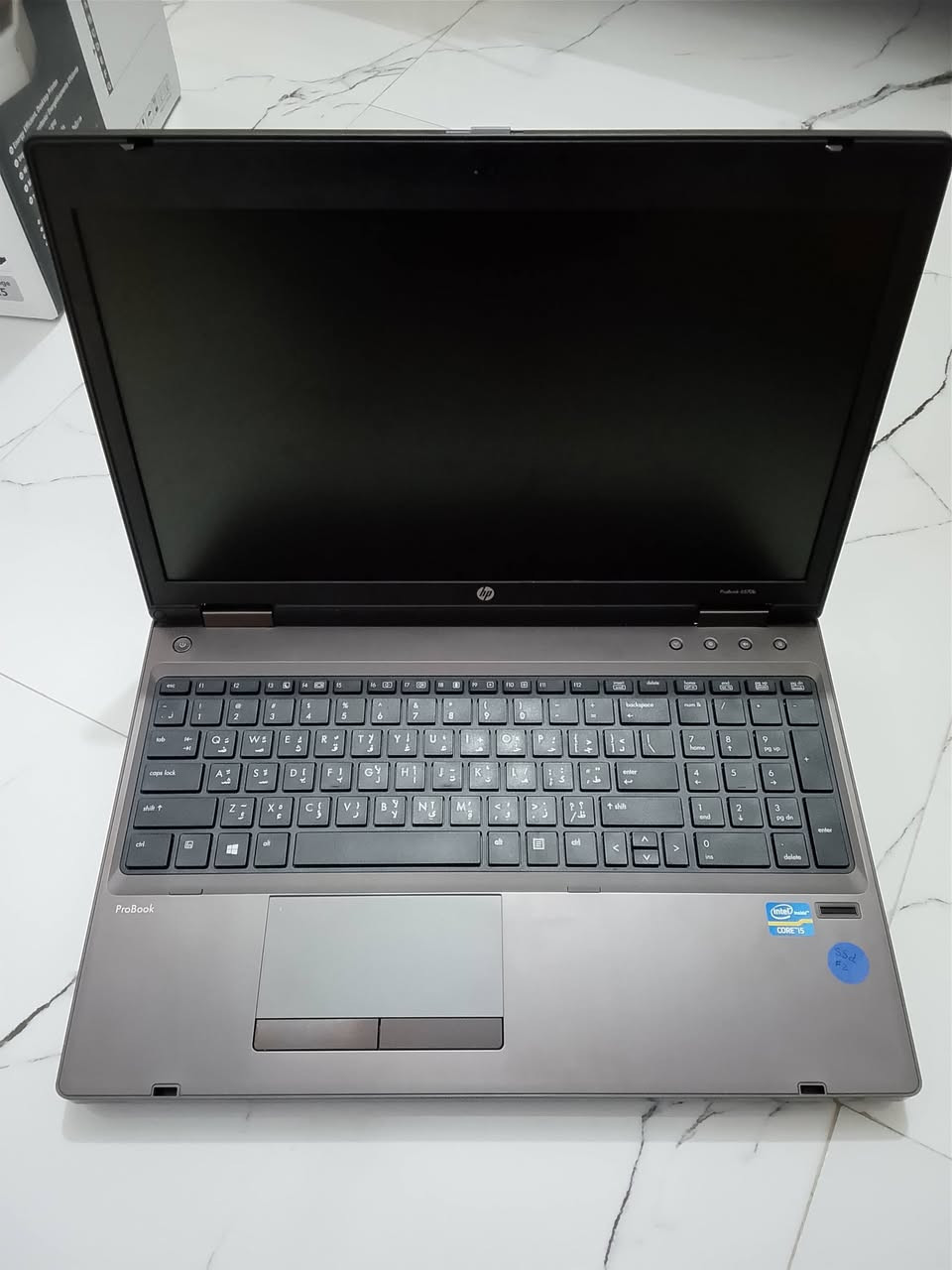 السلام عليكم
لابتوب hp cor i5 الجيل الثالث مواصفاته حلوة Ram8G ،hard 256 ssd ،الشاشه 15.6 + ملحقاته كامله ويا ماوس + جنطة + شاحنة الاصلية .

وطابعة كانون LBP6030 كاترج بعدهي بالباكيت وبالكاترج مال الشركه مستخدمه قليل جداً 
اشتريتهن بس علمود بحث التخرج، رايدهن 360 الف، المكان الخالدية *********** او واتساب .

