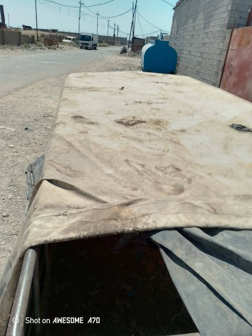 السلام عليكم محجر وجادر لبيع سعر 400وبي مجال ومكان بغداد سياحي ***********
