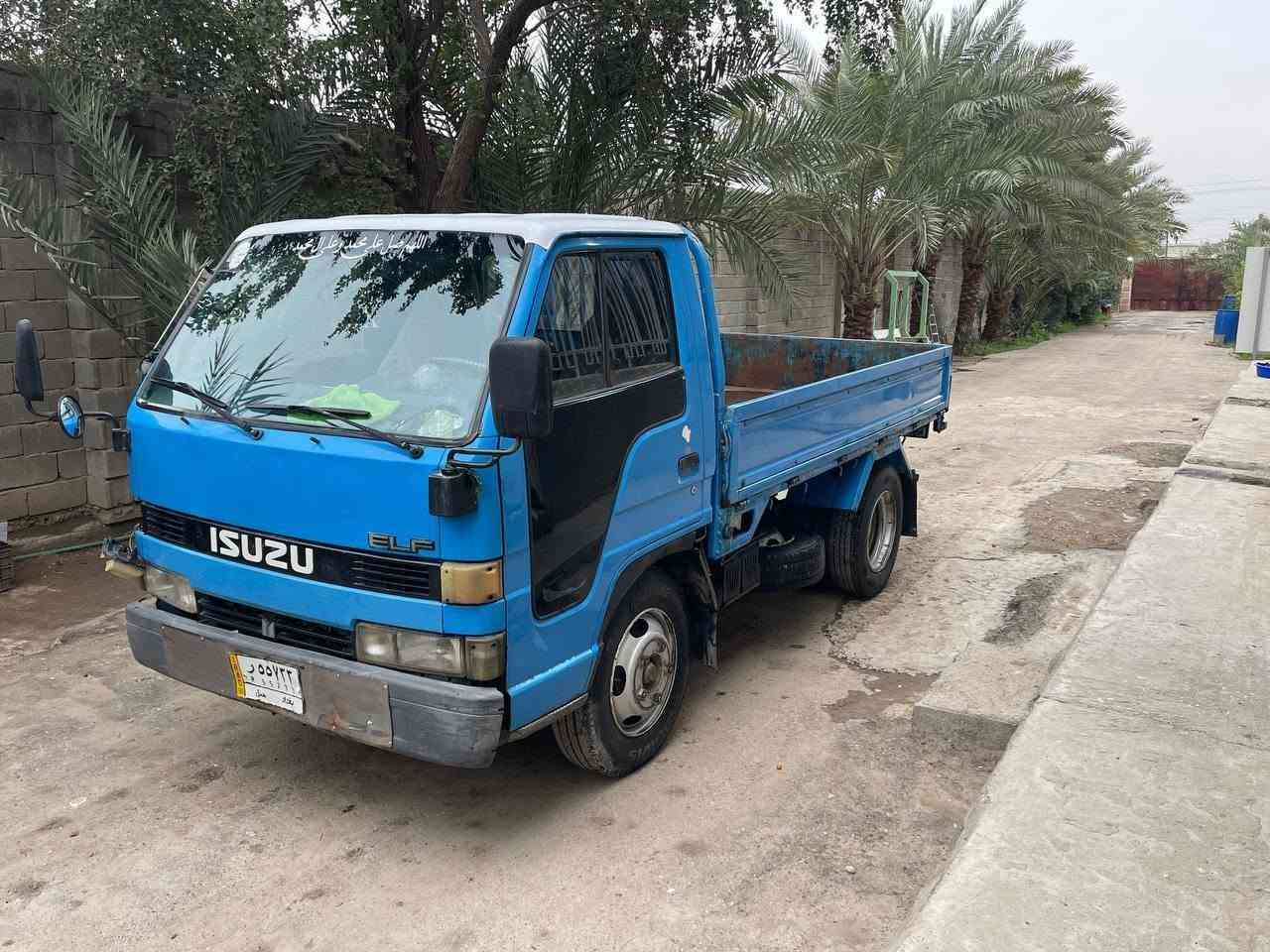 السلام عليكم للبيع ازوزة فحل موديل ٩١ رقم بغداد بسمي شاصي مو قلاب تخم تاير مكفولة كفالة عامة ***********
