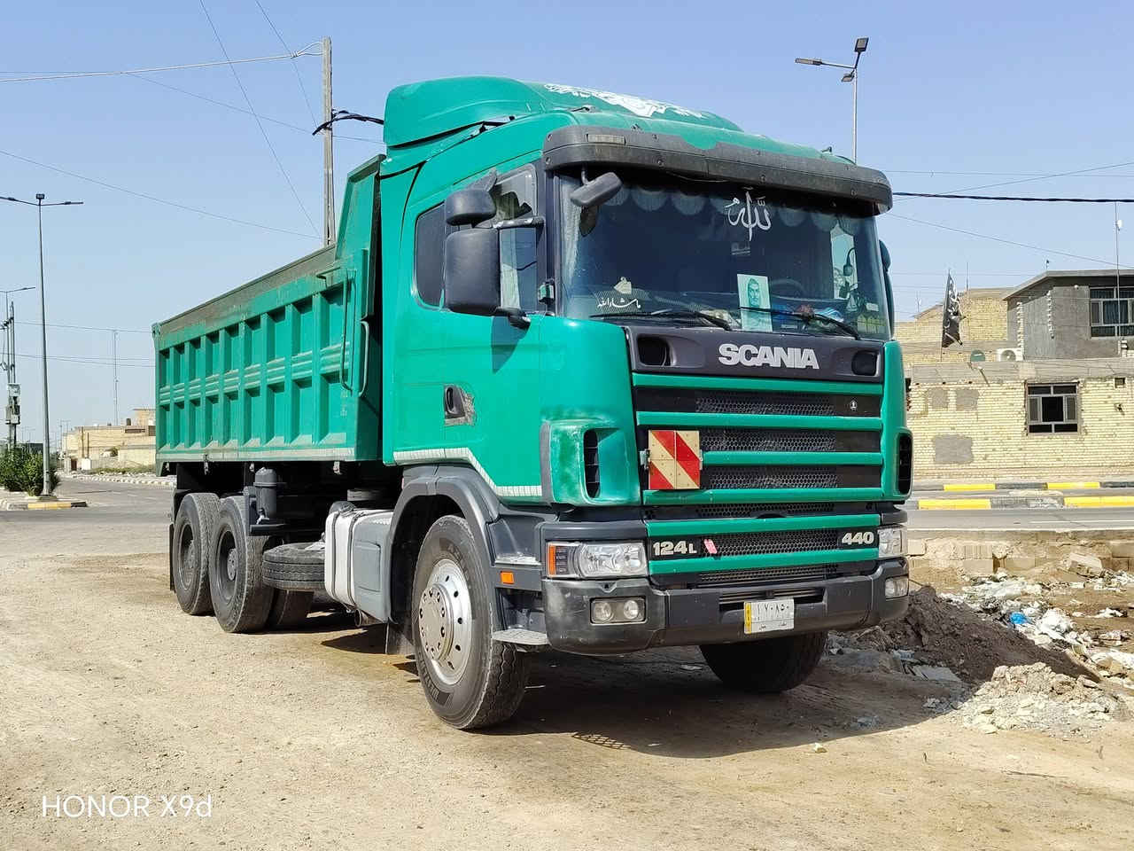سكانيه بومه موديل 2003مكفوله كفاله عامه سياره جديده مجموعه بايجر مكينه 124انجكتر شاصي 10مكفول كفاله عامه دواخل جديده قماره قطره صبغ وخياس مابيهه الشراي يتصل ***********

نص مكتوب في الصور:
- HONOR X9d