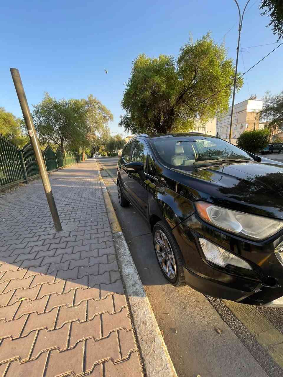 السلام عليكم
فورد ايكو سبورت تيتانيوم ( اعلى مواصفات ) 

موديل 2020

المواصفات

دخول ذكي + بصمة ابواب 

فتحة سقف 

تشغيل بصمة 

كشنات جلد 

كشنات تدفئة 

كير اوتماتك وعادي 

شاشة كبيرة 

كامرة دوارة 

اشاير بالمري 

رادارات 

حساسات 

نقطة عمياء 

محرك 1500 تيربو 

ويل كب كروم

بعد بيها مواصفات 

السعر 93 وبيها مجال  

***********

