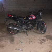 بولسر نيون • موديل ٢١ • تنظيف كربير