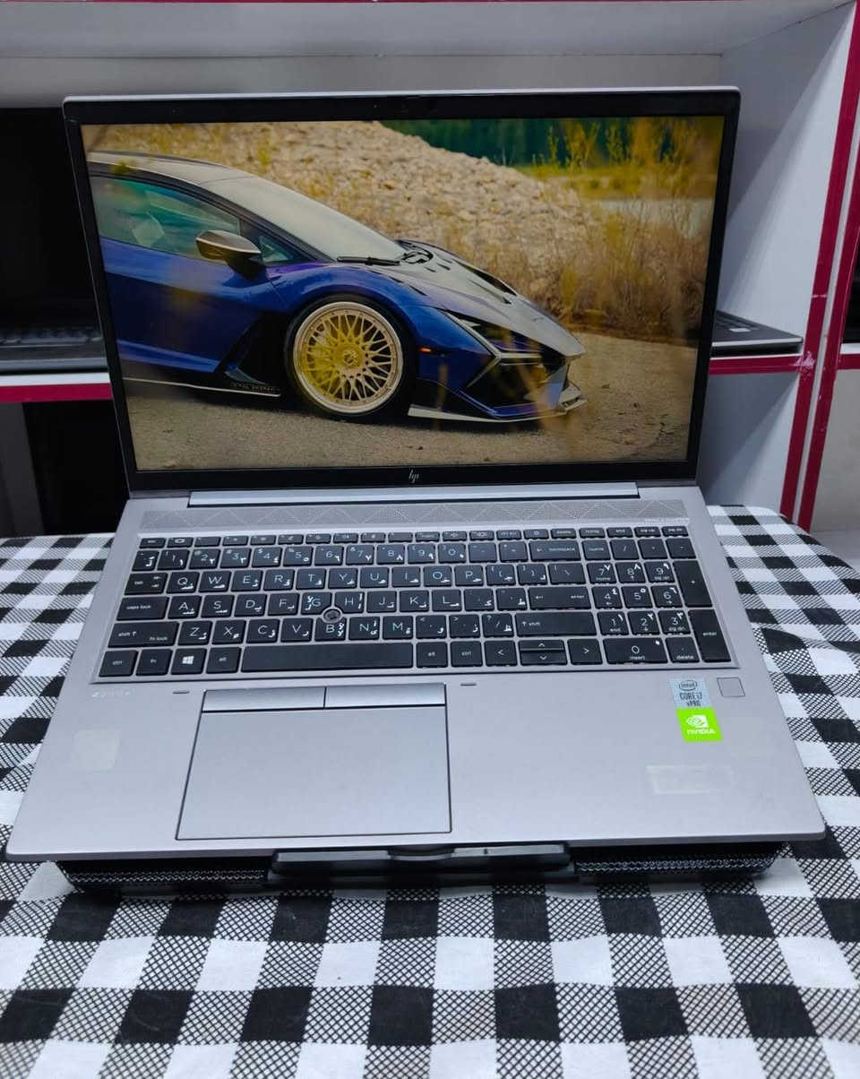 💼🔥 قوة احترافية بحجم أنيق… HP ZBook Firefly G7

إذا تريد جهاز يجمع بين الأداء، الخفة، والشغل الاحترافي — هذا الـZBook خيار قوي للمصممين والمهندسين والطلاب وأصحاب الأعمال.

💻 HP ZBook 15 Firefly G7

⚡ المواصفات:
• Core i7-10810U — 6 Cores / 12 Threads
• RAM 16GB DDR4
• SSD 512GB M.2
• شاشة 15.6” FHD
• NVIDIA Quadro P650 4GB 🔥
• Intel UHD Graphics
• كيبورد عربي + إنكليزي

💪 نقاط القوة:

🎨 Quadro P650 4GB — كرت احترافي مخصص للتصميم والهندسة وبرامج الـCAD والـ3D الخفيف.

🧠 Core i7 + 16GB RAM — أداء ممتاز للبرامج الهندسية، التصميم، البرمجة وتعدد المهام.

🚀 512GB SSD M.2 — إقلاع سريع واستجابة ممتازة للبرامج والملفات.

🖥️ شاشة 15.6” FHD — مساحة عمل مريحة للدراسة والتصميم والعمل.

⌨️ كيبورد عربي + إنكليزي — عملي للاستخدام اليومي والشغل.

🎯 مناسب لـ:
AutoCAD • SolidWorks • Revit • Photoshop • Illustrator • البرمجة • الدراسة • الأعمال المكتبية والتصميم.

💰 السعر: 600,000 دينار فقط

📍 بغداد – الأمين الثانية
📌 شارع سكينة ورقية – قرب المنتزه

📱 للطلب والاستفسار: 
***********
