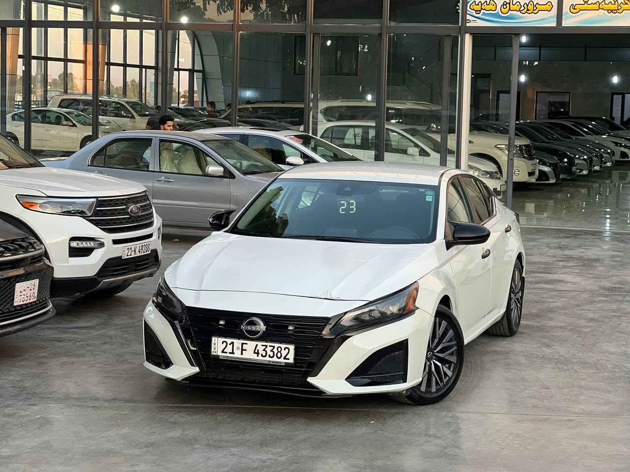 نيسان التيما 2023SV
سياره بدون صبغ 
بدون ايرباك
ماشيه 55
صور سونار ولحادث مرفق 
مكان سياره كلار 
***********
