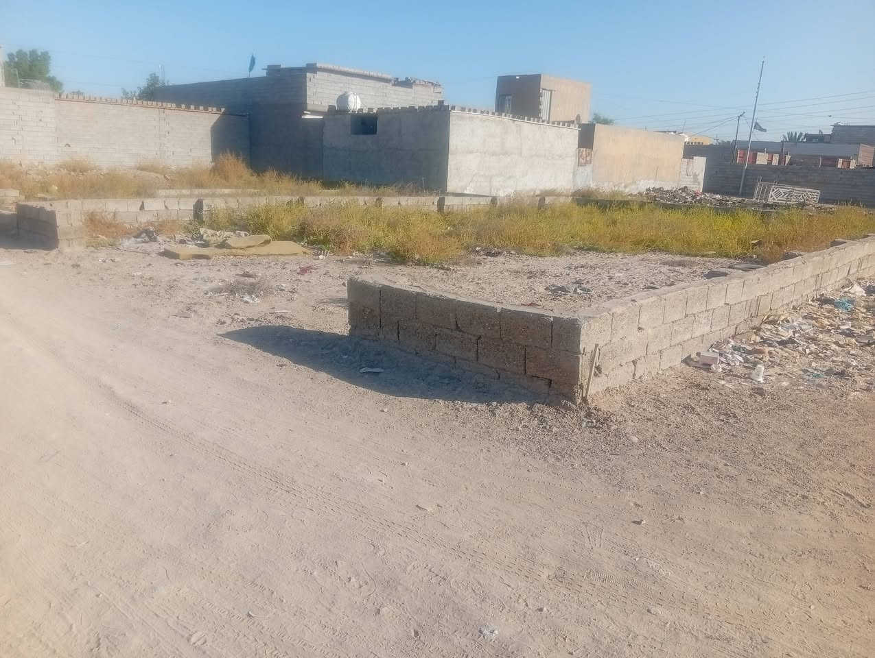 السلام عليكم قطعة أرض مساحة 200متر جسر ديالى نزلت العريفية قرب شيرو وفرهاد السعر مناسب اي استفسار اتصل على الرقم ‏‪***********‬‏

