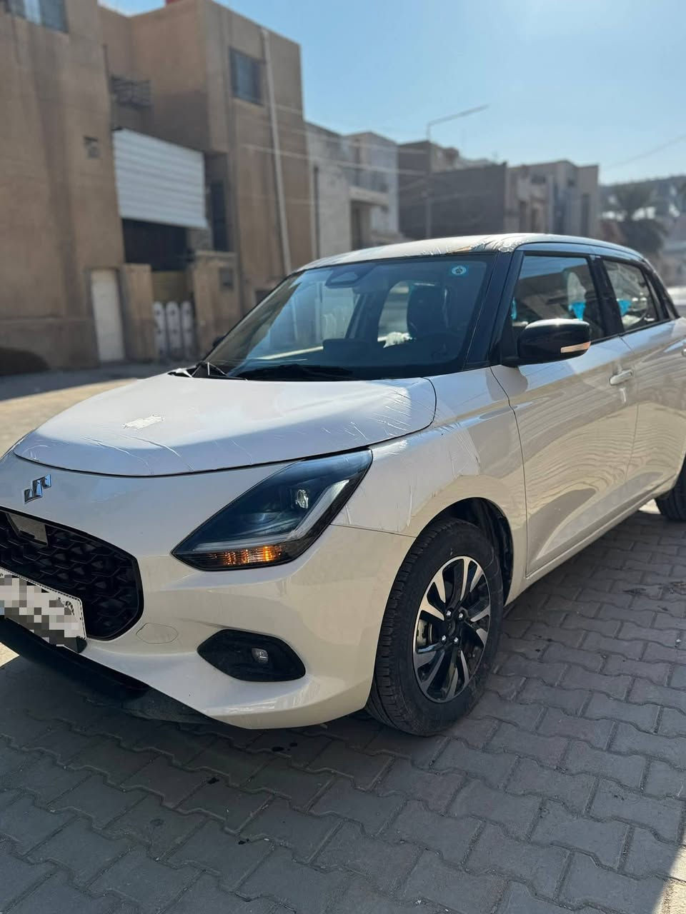 سازوكي سويفت  Suzuki Swift 🇯🇵

 وارد خليجي للبيع

2025 💡
Hybrid ⚡️

……….

بصمه + بصمه ابواب ⚙️
شاشه + كامره خلفيه 📸
كاربلاي + اندرويد اوتو 📱
تحكمات ستيرن اربع جهات 💿
قياده ذاتيه + تحديد مسار
شفتات ستيرن ✅
رادار امامي 📺
رادار خلفي 📺
رادار جانبي 📺
حساسات خلفيه❗️
لايت زينون عدسه 🌀
بروجكتر زينون عدسه 🌀
اشاير مري + مري شفط 〽️
كشاف ضباب 🔦 
تبريد بيانو 🎹 
مانع انزلاق ◀️
اوتو ستوب ➕
تكون مجهزة بـ 6 إيرباغات👁️‍🗨️

………..

ماشيه فقط ١٩ الف 🔵

  

رقم بغداد الجديد 🔺

باسمي  ومطلوبة أقساط بنظام الكفيل  يعني اسويلك وكالة 

كتلوكات الشركه بعدها بيها

السيارة خاضعه لضمان لمده 5 سنوات 

السعر ١١٧ وبيها مجال قليل
للاستفسار الاتصال على الارقام ***********
***********
