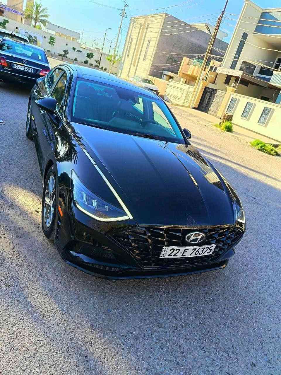 هونداي سوناتا ٢٠٢٠ فول للبيع او مراوس حسب القناعه مواصفات لمتد حادث خلفي تبديل قبغ جنطة فقط وبيها بارد قليل السيارة كامله مكمله مواصفات بانوراما تحديد مسار ٤ رادارات شاشه ديجيتال كار بلي سيستم صوت بوش ٩ سماعات اوتو هولد اوتو لايت تبريد تدفئة كشنات تدفئة ستيرن داخل حلد اسود ملكي تشغيل عن بعد ويل كاب وبعد هواي مواصفات مامذكوره السياره ماشيه ٧٧ الف هزة تخلص بالتاسع تحويل وكاله حاضر  السعر ١٤٠ ورقة بيها مجال جداً بسيط للتواصل ***********  واتس اب بغداد, العراق

