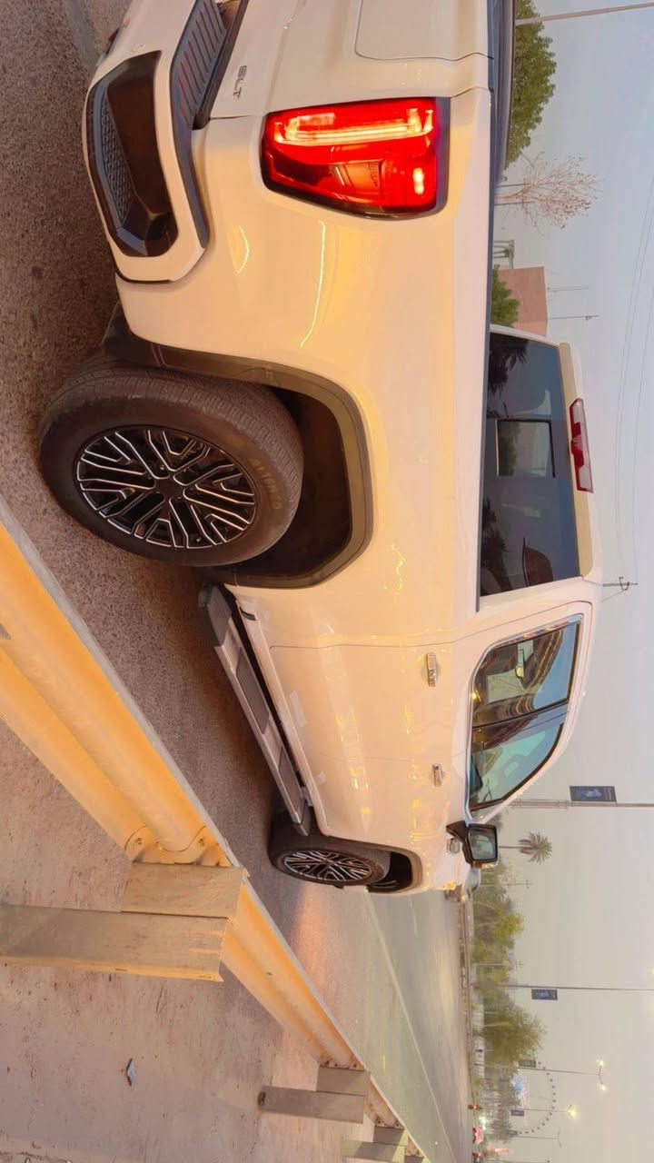 السلام عليكم من رخصه مدير الكروب GMC سيرا 2023دينالي أصحاب الخبره يعرفون مواصفات الدينالي فول للبيع او مراوس مموجود ع الفيس للتواصل ***********
***********
