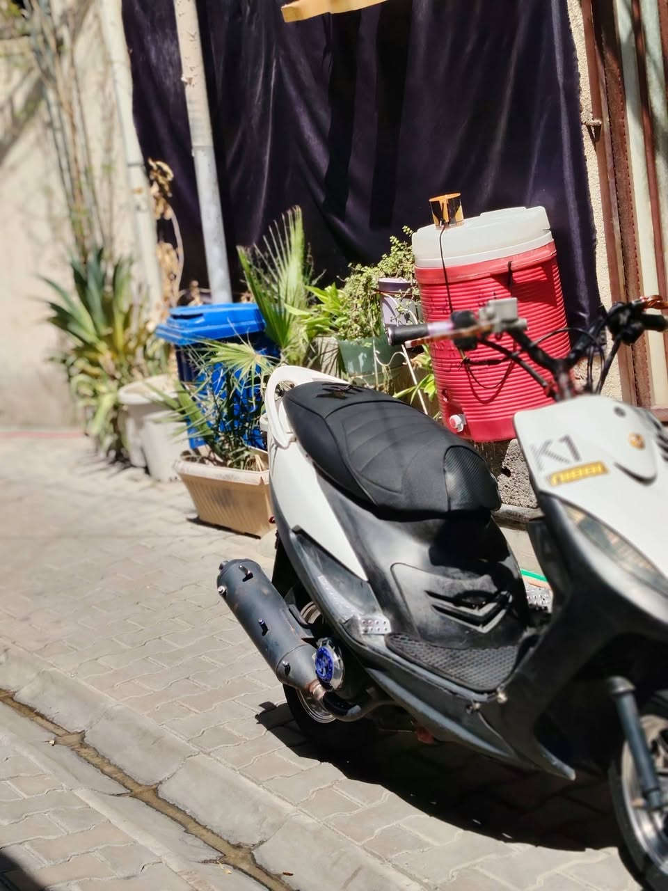للبيع عنوان بغداد 400 قفل ***********
