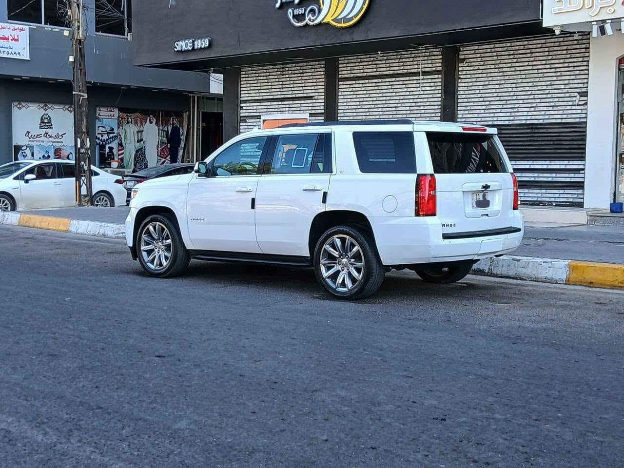 إسلام عليكم للبيع تاهو LTZ
موديل 2015
رقم بغداد الدولي جديد سنويه لغاية 2030 
فول مواصفات واحد على واحد فتحه شاشه سقف 
قاصه دشبول متصل فول تبريد تدفه 
كشنات كهرباء + تبريد تدفه 
فول حساس امامي + خلفية 
دتشوف + حساس جانبي + مري شفط حجم المحرك 5300 ماشيه 129 ميل 
السعر //255
الاستفسار أكثر اتصل //***********
عنوان السيارة كربلاء المقدسة اخوان مكلف بنشر بيع فقط
