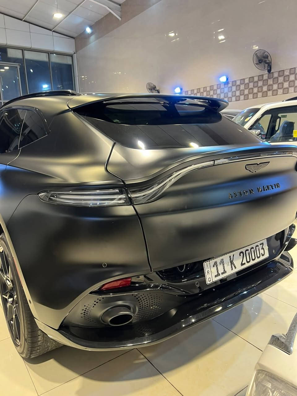 🔥 ASTON MARTIN DBX707 🔥
مو مجرد SUV…
هذه أستون مارتن DBX707، 
موديل 2023هيبة رياضية بكل تفاصيلها. 🖤
⚡ قوة وأداء استثنائي
🏁 تصميم رياضي شرس
🖤 فخامة لا تُشبه غيرها
🔥 حضور يخطف الأنظار من أول لحظة
DBX707 — لمن يريد الفخامة بصوت القوة.
📩 للاستفسار والحجز: ***********
