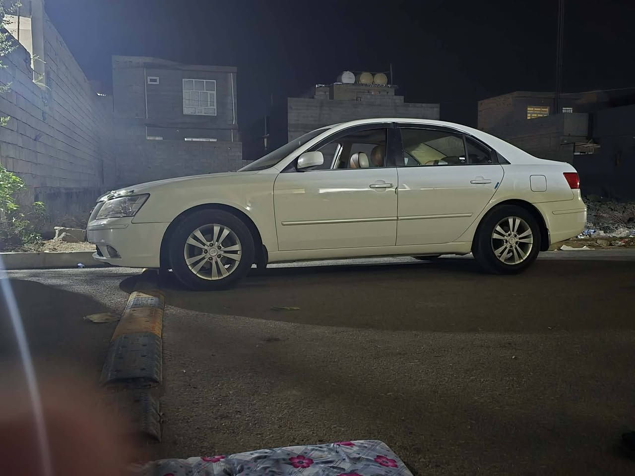 السلام وعليكم سوناته 2009 ورد امريكي 
مكينه 2400 بدون ضرر صبغ قطع ابيع حزام رقم بغداد مواصفات فول المتد سياره جاهزه بدون مصرف سعر 98 بيه مجال قليل عنوان ديالى بلدروز 
***********
