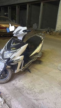 سكنس • 6 بطاريات • نضيفه