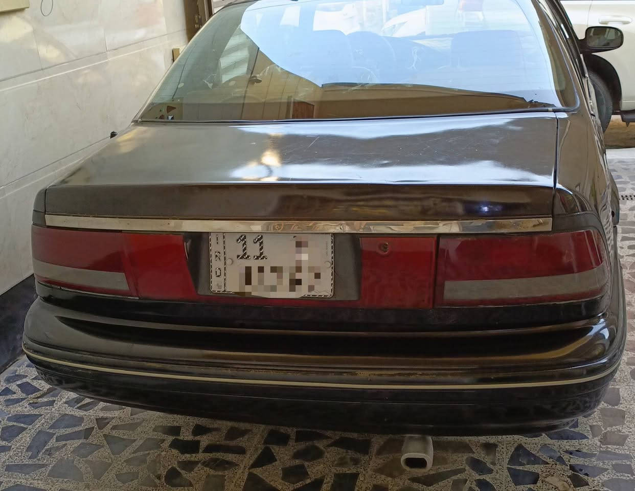 السلام عليكم 
دايو برنس عادي 
1993
محرك نظيف 
كير نظيف 
تبريد ثلج 
مسجل جديد 
راديتر جديد 
حداديه كامله للسيارة 
كهربائيات نظيفه 
دواخل جدد 
سويج سنتر لك 
فيت بم جديد 
طوافه جديده 
تانكي بانزين نظيف 
تحويل ثاني يوم 
رقم بغداد جديد الدولي 
السيارة نظيفة بمعنى الكلمة بل عافيه على الياخذها 
بغداد الرصافة 
سعرها 40 وبيها مجال بسيط 
***********
