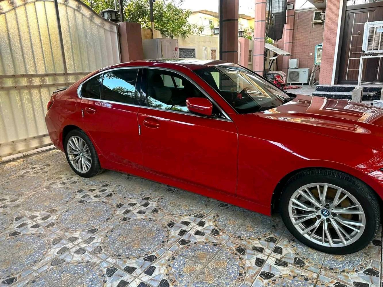 بي ام 330e • هايبرد • ٢٠٢٤