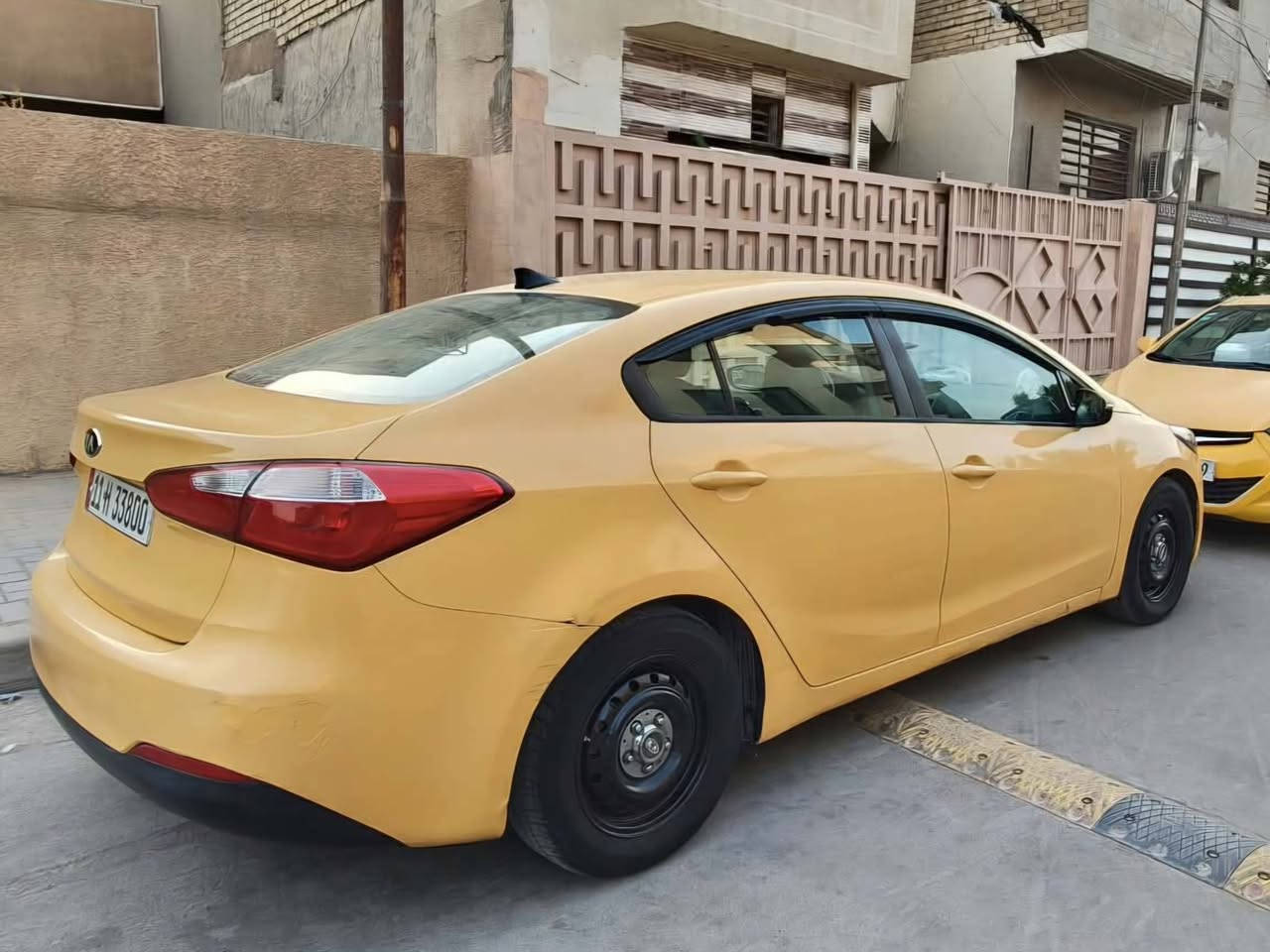 السلام عليكم كيا فورتي وارد امريكي 2016 رقم بغداد السياره جاهزه تبريد تخم تاير صدر جديد خير من الله بيه منظومه غاز  السعر 100 وبيه مجال *********** اخوان المو شراي ليعلق رحمه الموتاكم مكاني بغداد الزعفرانيه

نص مكتوب في الصور:
- AutoAuctionHistory.com