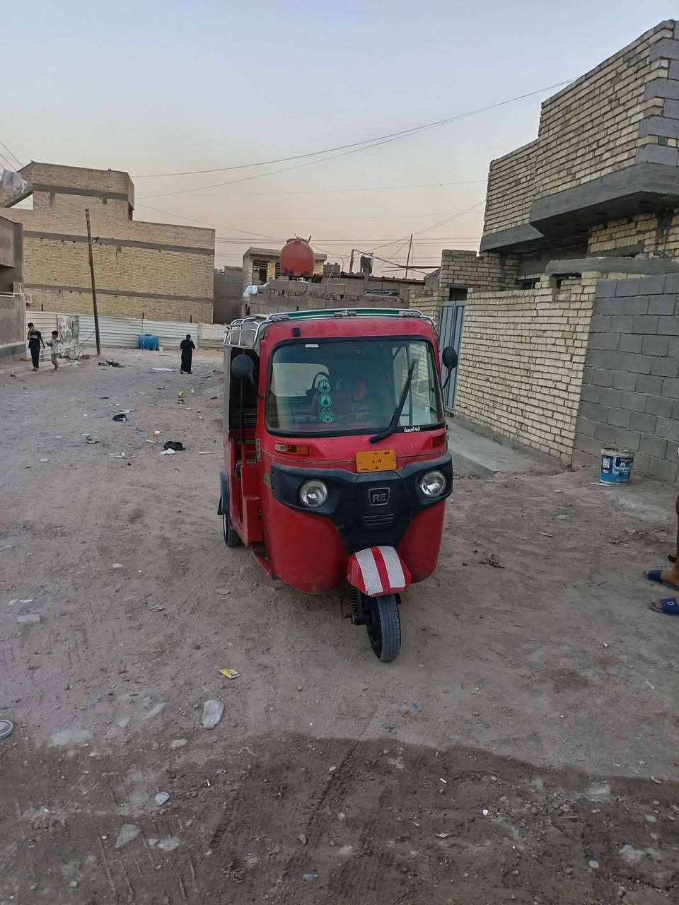 سلام عليكم شباب تكتك موديل 18 رقم وسنويه تكتك خير من الله العنوان بغداد الامين الثانيه ول شراي يتصل عل واساب ***********
