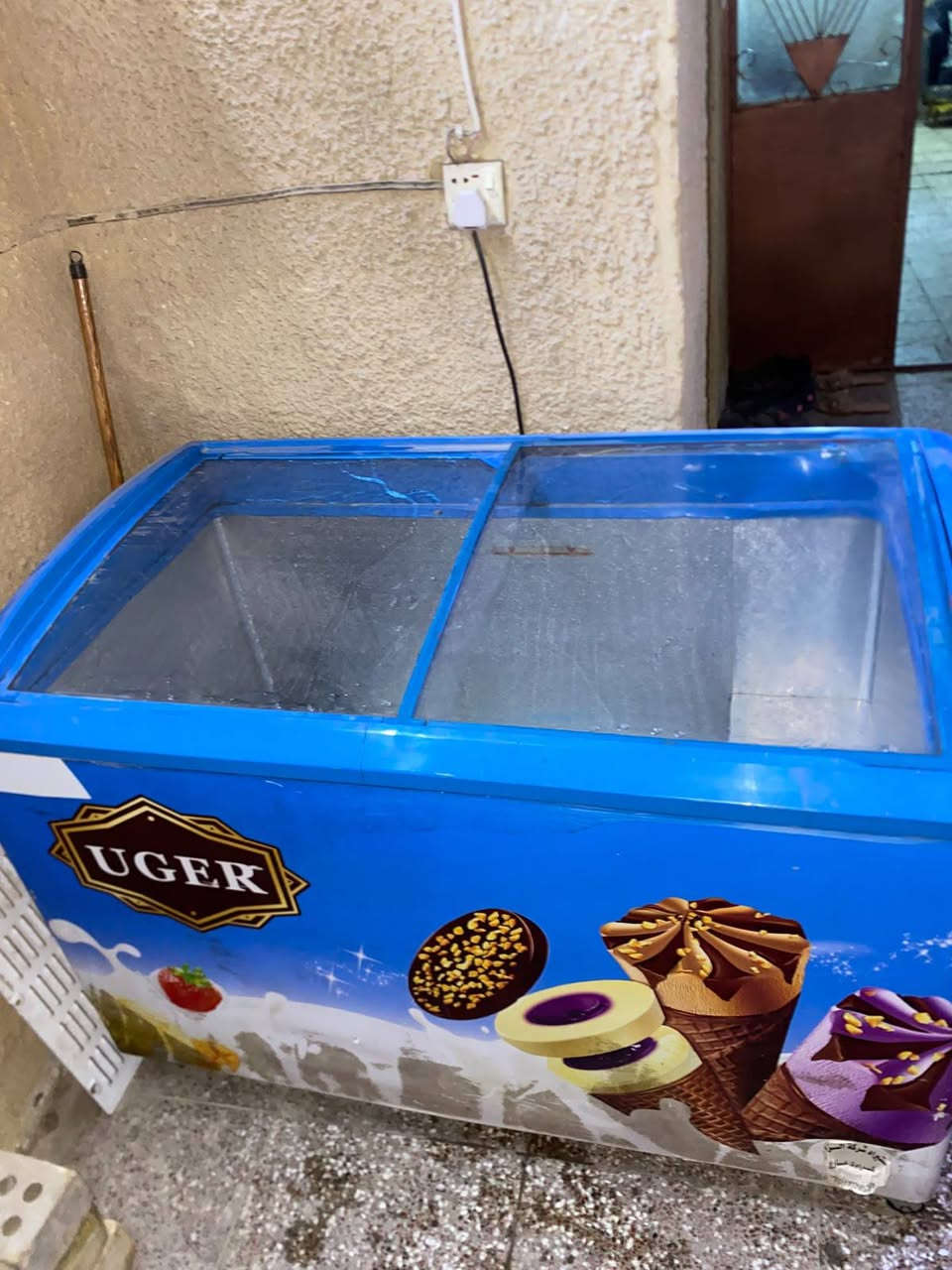 عرضة للبيع نظفة مداخلة تصليح للاستفسار *********** واتساب مكان بغداد الامين
