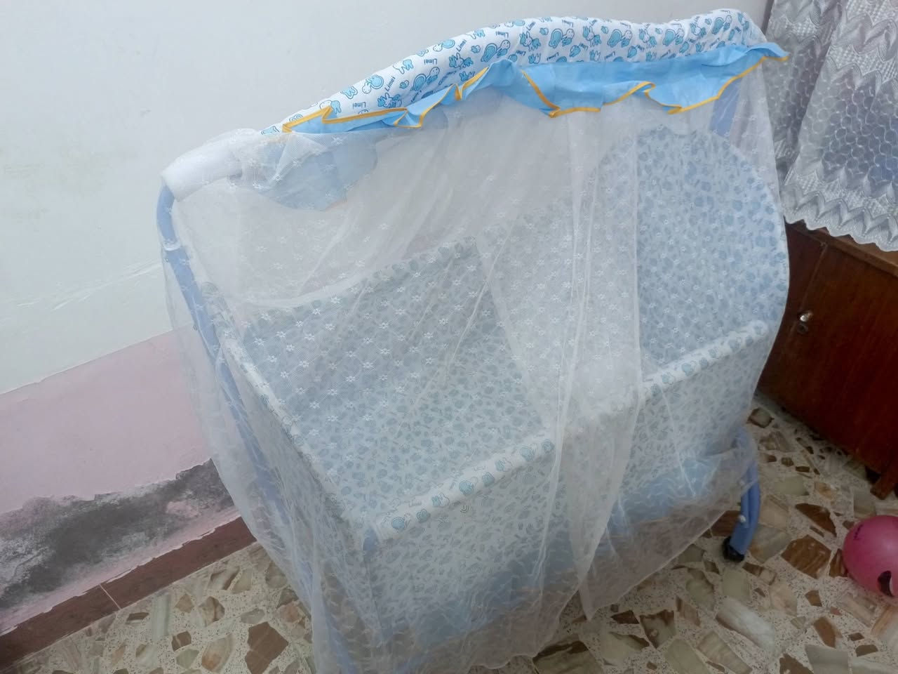 كاروك للبيع ،مستعمل شهرين قفله 40
للتواصل ***********
