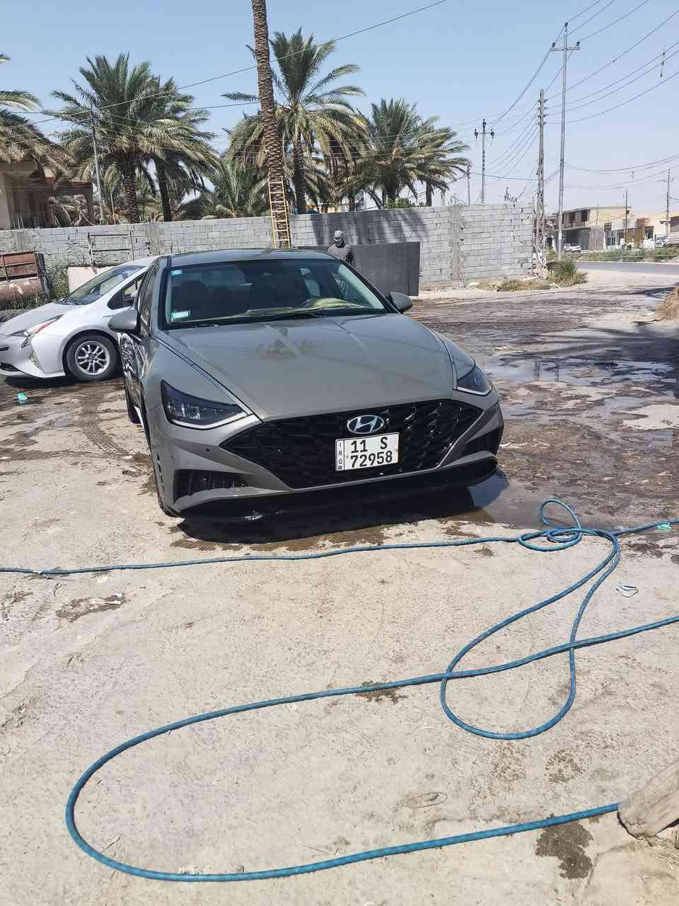 السلام عليكم للبيع سوناتا  موديل2020 فول ماعدا الفتحه سيارة جديده مال جناي ماناقصها اي شي محرك 2500 تنفس طبيعي رقم بغداد الجديد الحادث والسونار مرفوقات ويه الصور ماشيه 97 رقم الهاتف *********** ..*********** بي واتساب بيع سريع السعر 125
