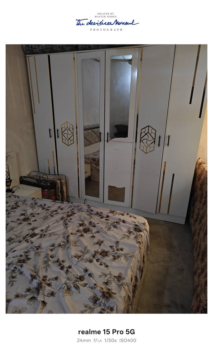 سلام عليكم غرفة للبيع أربع قطع للأستفسار ***********وتساب
