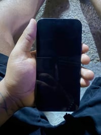 سلا م عليكم ايفون 13promxs وتر بروڤ كلشي موضح بل صوره بطاريته 81%وذاكر...