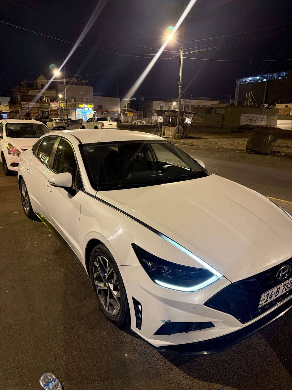 🚘 هيونداي سوناتا  موديل 2023 – 

📍 الموقع: بصرة  – حي المهندسين 

📏 الممشى: 65 km 

🔢 رقم بصرة  باسمي – تحويل مباشر 

• حادثها بأمريكا: مدكر وبنيد مبدلات وبالعراق نفس المدكر
 (صور الحادث ضمن المنشور + رقم الشاصي موجود)✅

• السيارة خير من الله ونظيفة جداً ✨

🔹 المواصفات:
• محرك 2500 تنفس طبيعي المرغوب  🌤️
• بصمة تشغيل + بوب بصمة + تشغيل عن بُعد
• كشن السايق كهربائي
• تبريد قطعتين
• تحكم شاشة بيانو منفصل
• تدفئة  بالكراسي
• أوتو هولد + أوتو أوف
• مانع انحدار + مانع انزلاق
• LED أمامي نهاري + خلفي
• لايت زينون عالي وناصي
• رادار أمامي عطلان 
  وخلفي وجانبي 360 درجة
• شاشة عداد ديجتل
• مانع تصادم أمامي وخلفي
• قيادة آلية + تحديد مسار
• صندوق ذكي يفتح عند الاقتراب
• سايد بريك بصمة
• 4 أنظمة قيادة
.كير بيانو
 
💰  السعر155 وبي مجال 

📞 رقم صاحب السيارة: ***********

🤝

#TopCarIQ #هيونداي_النترا #سوناتا #سوناتا2023 #سيارات_للبيع
