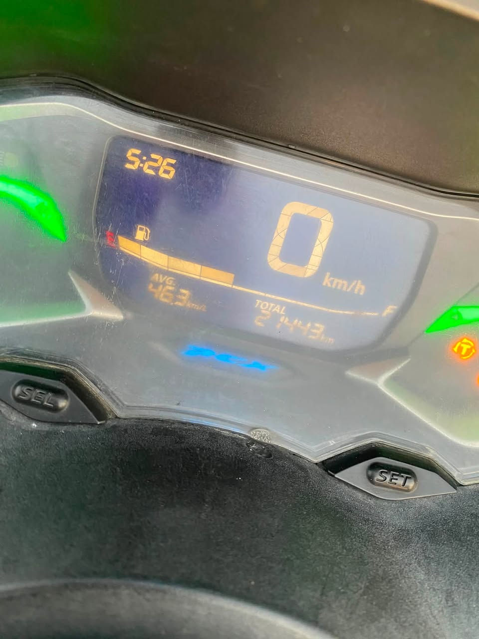 سلام عليكم pcx جيل الرابع ✅
مكفوله كفاله عامه كفر ومكينه 
وارد كوري ✅
ماشيه 21 دراجه جديده 
شلعه ومعدل مابيها نقص ابد ✅
حساس زدحام حساس ستان 
السعر ١٦$ ورقه ✅
عنواني بغداد العبيدي شارع عشرين ✅
***********
