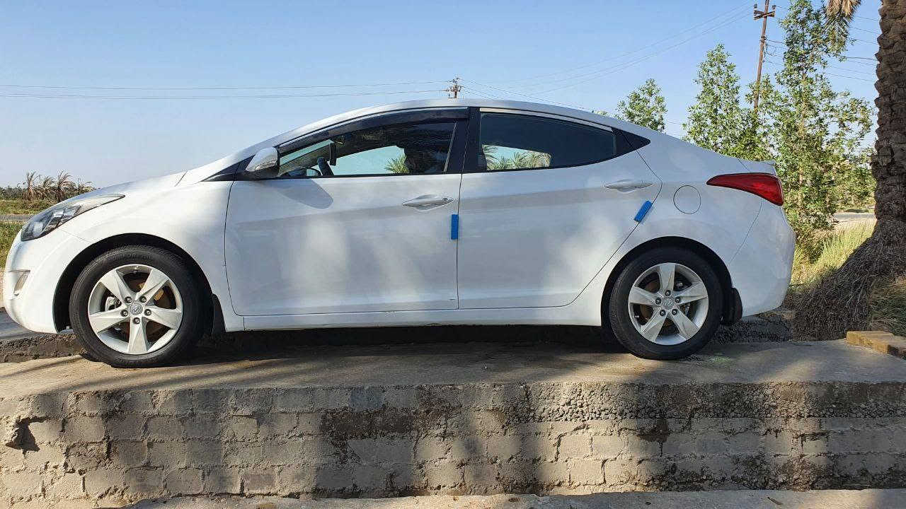السلام عليكم النترا 2014 للبيع مكينه وكير بلادي 
مكينه مامفتوحه رقم اربيل وكالة بااسمي
مكفولة من الصبغ والتبديل تبريد ثلج حدايه جاهزة
مواصفات عاديه 
السعر 125 وبيهاا مجال بدون مراوس بيع فقط

***********

