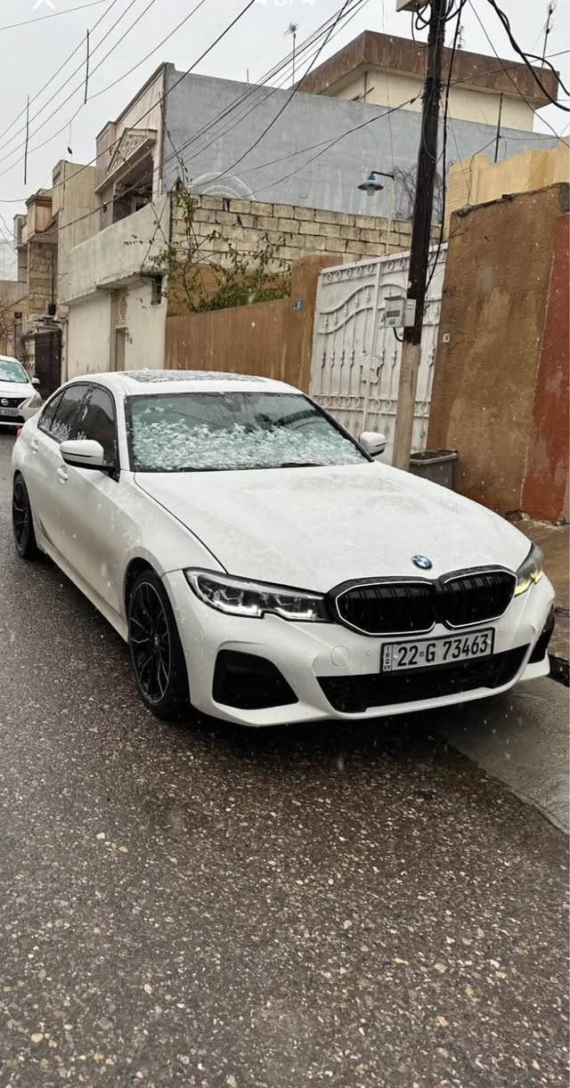 BMW 330i 2020 سەیەرەکی زۆر جوان و بێ مەسرەف کتابی جام رەشی %80ی لەگەڵە جاملخ و روعبەک بۆنیتی سوبخە
ژ.م(***********)واتسئاپ أربيل, العراق
