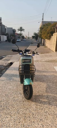 R7 • مكفولة • بطاريات جديدة