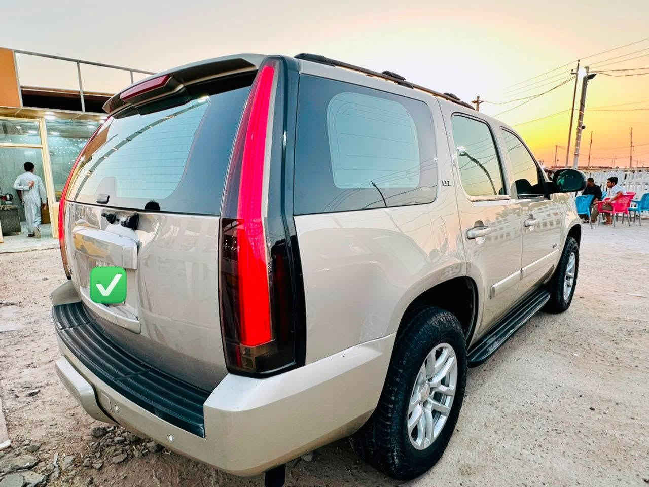 ‎Chevrolet Tahoe LTZ🇺🇸
للبيع شوفرليت تاهو 2008 أصل. بيع ومراوس 

اللون                ذهبي شمباني. 

وارد خليجي.

شرط طك كارتون وعلى وضع الشركه كلش جديده.

رقم نجف تسجيل جديد قرار 48 شرط المداور ثاني يوم سنويه نافذه لغاية 2028والسياره اصوليه 💯.

مكفوله من كص وضربه ونقل جثه ورسميات والاصوليات 

ملاحظه فقط صبغ جماله اثر شخوط وجراد

المواصفات LTZ فول 1/1 معروفه 

فتحة سقف سلايت.

كشنات جلد بيجي أصل مطعم بصاج.

شاشة كبيره للتحكم في ايعازات السياره.

تبريد 3قطع.

شاشه عارض في السقف.

جنطه كهرباء شفط.

كشنات ذاكره ميمور.

نضام ABS مانع انزلاق.

سستم صوت متكامل.

حساسات خلفيه.

ايرباكات سليمه..

كروز تثبيت سرعه.

كشنات تدفئه.

تخم تاير جديد ياباني.

شاشه GBS ملاحه.

٧راكب.

تشغيل عن بعد.

باقي المواصفات المعروفه لفئة LTZ.

والسياره ماعايزه برغي كامله على اخر حبايه.

والسياره بالواقع اجمل من الصور📷

 السعر 152مع المجال         ترهم بيع ومراوس 

للاتصل ***********

مكان السياره الديوانية قضاء غماس
