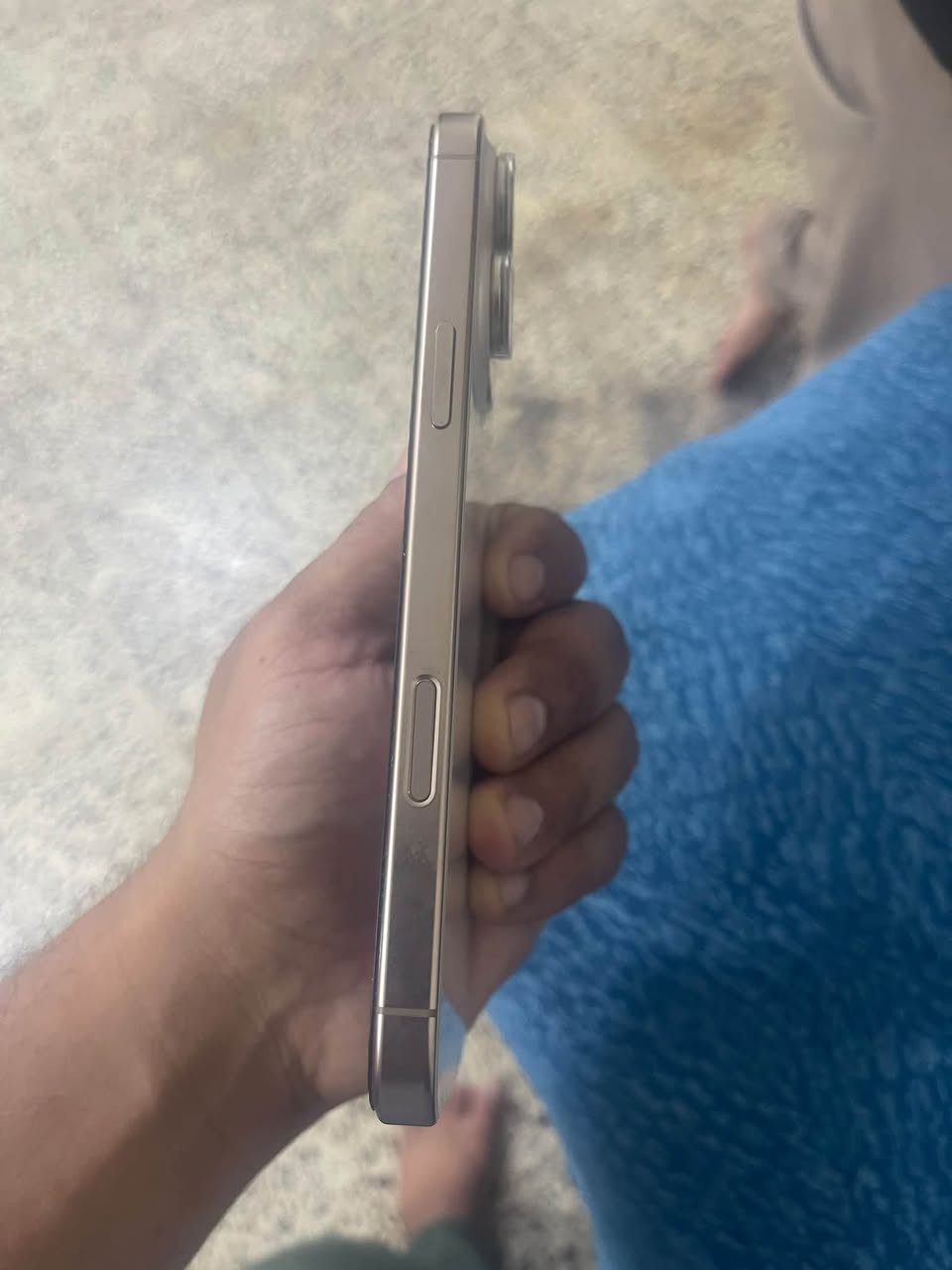 سلام عليكم
شباب 
١٦ برو ماكس
نضافه ١٠٠بل ١٠٠
جهاز بعده جديد 
حمايه ضهر 
كيبل كرتون ويايه 
بطاريه ٨٧
ماستر
ذاكره ٢٥٦
مكان فلوجه 
سعر ١٣٥٠٠بيه مجال قليل
*********** واتساب

نص مكتوب في الصور:
- ٧٢  ٢:٥٣  حول  الاسم  iPhone  إصدار iOS  27.0  اسم الطراز  iPhone 16 Pro Max  رقم الطراز  MYWJ3AE/A  الرقم التسلسلي  LFGXW5X6J4  انتهت صلاحية التغطية  الأغاني  الفيديوهات  ١١٦  الصور  ٥٦٩  التطبيقات  ٢٠  السعة  ٢٥٦ غ.ب.  متوفرة  ٢١١,٨٥ غ.ب.  عنوان Wi-Fi  F0:04:F1:A7:40:4E
- ٧٢ ٢:٥٣ حالة البطارية حالة البطارية عادية تعمل بطارية iPhone هذه على النحو المتوقع. حول البطارية والضمان... الحد الأقصى للقدرة ٨٧٪ هذا قياس لقدرة البطارية مقارنة بقدرتها عندما كانت جديدة. قد تتسبب القدرة المنخفضة بتقليل ساعات الاستخدام بين عملية الشحن والأخرى. عدد الدورات ٥٣٢ هذا هو عدد مرات استهلاك iPhone لقدرة البطارية. معرفة المزيد... تاريخ التصنيع نوفمبر ٢٠٢٤ أول استخدام مارس ٢٠٢٥