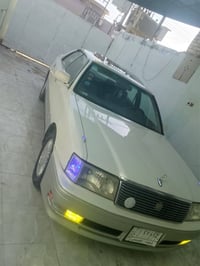 ٢٠٠٠ • فتحة سقف • دافع كمرك