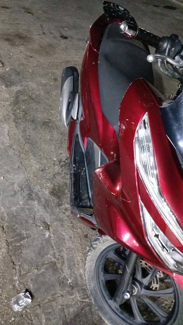 السلام عليكم
PCX  جيل الثالث ياباني حساس توقف حساس ستان ماشيه ٢٠ الف بيهه فطر بكفر الجهه اليمنه بصمتين  سعرهه ٢٠ بيهه مجال 
قليل *********** محرك ١٥٠
مكاني كربلاء
