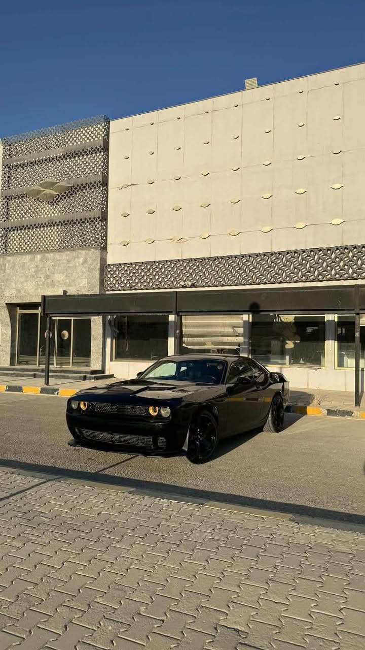 السلام عليكم
للبيع دوج جالنجر موديل ١٦
بيها فقط قطعتين جاملغ امامي +خلفي جهت صدر
السياره كلش حلوه ونضيفه
رقم بصره مشروع وطني ثاني يوم احولك
السياه داخلها جلد احمر شاشه جبيره
شفتات سيتم صوت 
كير مكينه حداديه بلكارتون
تبريد ثلجج
انسه شي اسمه حماوه
ويل نجمه برغي نقص مابيها
عارضها ١٣٥ بي مجال
والسونار منزله بلمنشو
للاتصال *********** ياسر
