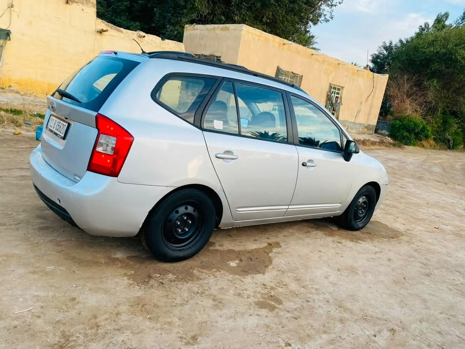 كيا كارينز • ٢٠٠٨ • رقم بغداد