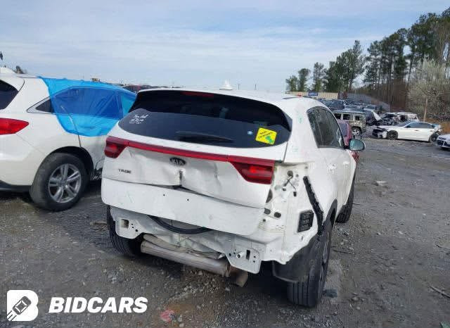 سبورتج ٢٠٢٢ وارد امريكي
حادث صندوق فقط 
نص مواصفات 
رقم بغداد 
السونار مرفق بالصور
بغداد حي الامين
الرقم ***********
السعر 158

نص مكتوب في الصور:
- BIDCARS
- BIDVARS