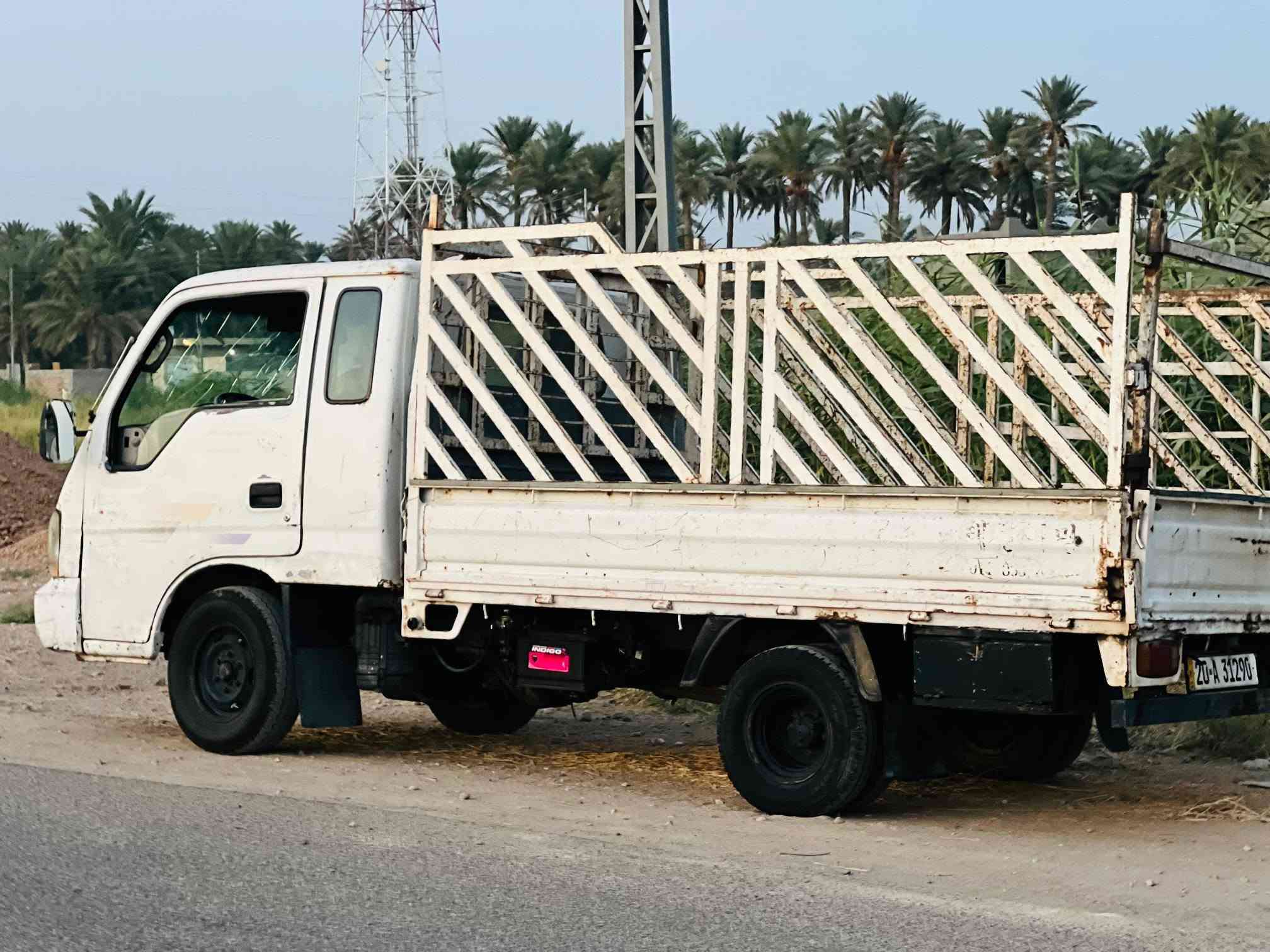 كيا بنكو
موديل 2002 
رقمهه انكليزي وسنويتهه مجدده قبل شهر 
سياره نظيفه مال شغل 
كير ومكينه خير من الله 
لاتبخير ولاتنقيص 
عنوانهه ديالى/الوجيهيه
اصاحب ةلسياره ***********
