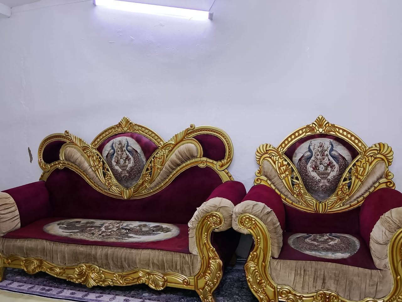 السلام عليكم تخم عشر مقاعد ملكي تسكام درجه اؤله بي ضرر بصيط واحد من الكراسي النفر فقد مكاني كربلاء حي الغدير السعر 400وبي مجال يوجد خدمة توصيل داخل كربلاء ***********
