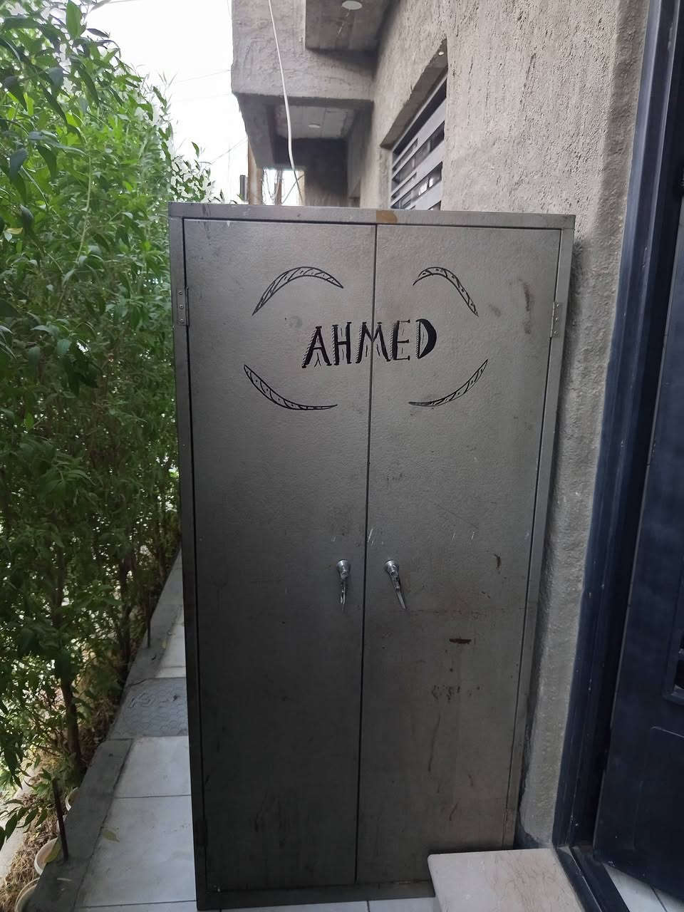 لبيع العدد 3 ثقيل جدا جدا نظيف
