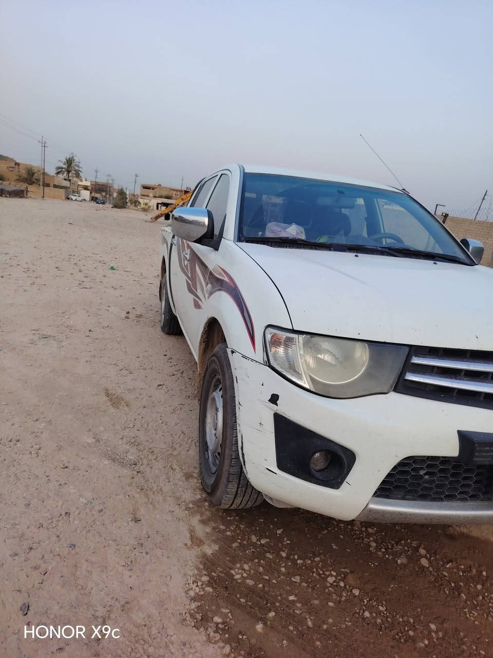 ميتسو بيشي ٢٠١٥
تبريد شغال
كير محرك شرط
بسمي تحويل ثاني نهار
الرقم بغداد الرقم مميز
السعر 145 مجال بصيط 
للإستفسار الاتصال على الرقم
***********
