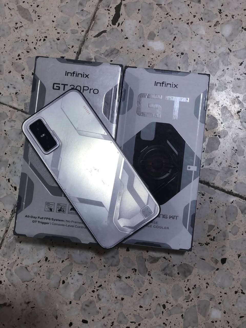 جهاز  GT 30 pro
الذاكره  256
بطاريه  96 
مكان  رئاسه العبيدي 
السعر  275 وبي مجال حك الجيه 
ملاحضات : الجهاز مبدل ضهر وبي ضربه ب الشاشه كلش زغيره وما مبينه ولا مائثره على الجهاز  
رقم الهاتف  ***********
