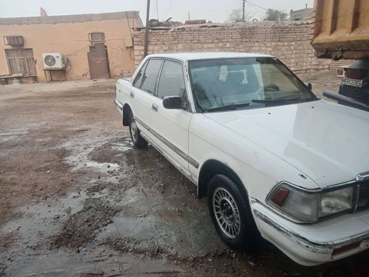 سلام عليكم سيدان للبيع مكينه وكير ثنين ونص ديلكو جديد رقم بغداد نكليزي تبريد ثلج حداديه تخم تاير بيه صبغ بجاملغ لخلفي فقط كهربائيات كلها شغاله سياره جاهزه مكان ناصرية الاستفسار عل ***********
